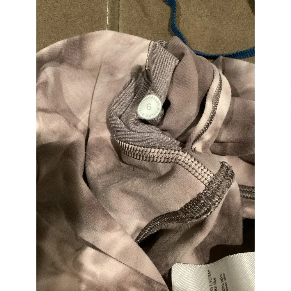 Lululemon Align Tie‎ Dye High Waist Leggings Size 6
